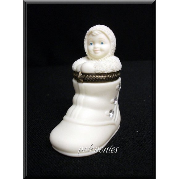Take The First Step Hinged Box Snow baby Christmas ornament - Picture 6 of 6